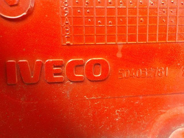 504027461 IVECO Капот, № XF107484, фото 2