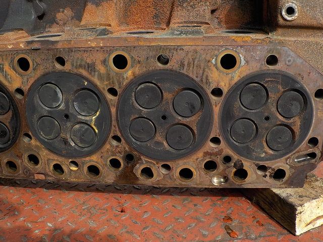 7421092409 RENAULT Головка блока, № XF26955, фото 6