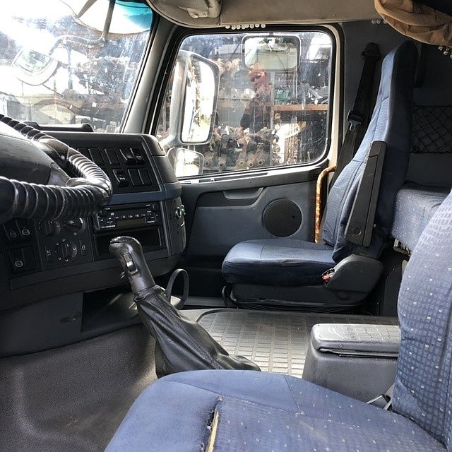 VOLVO Кабина, Globetrotter XL, № XF253563, фото 13