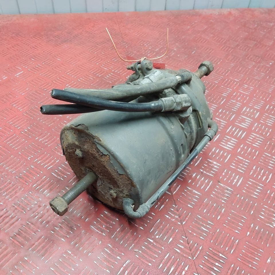 20466070 VOLVO Энергоаккумулятор, № XF451700, фото 1