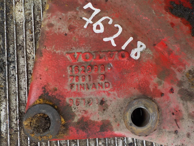 3987335 VOLVO Кронштейн гидроусилителя, № XF76218, фото 3