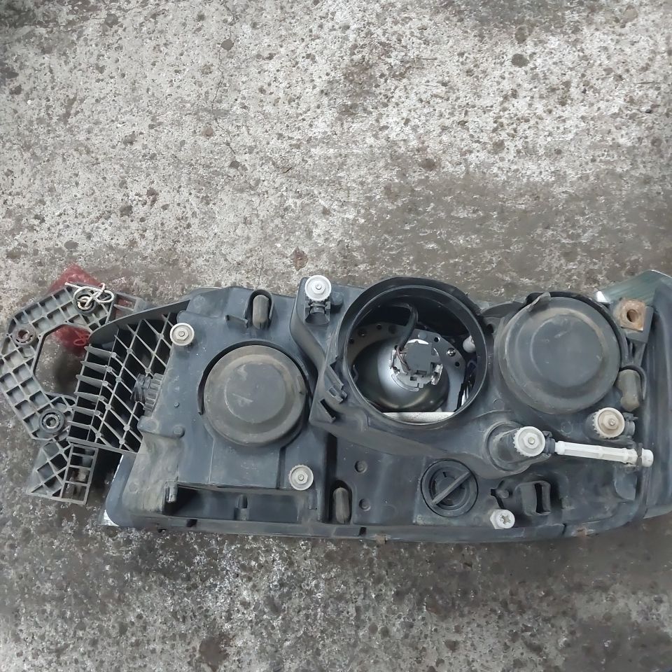 7421636309 RENAULT Фара правая, № XF446467, фото 3