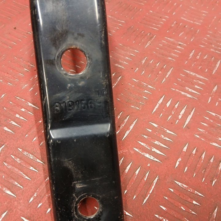 8191569 VOLVO Кронштейн спойлера, № XF450881, фото 7