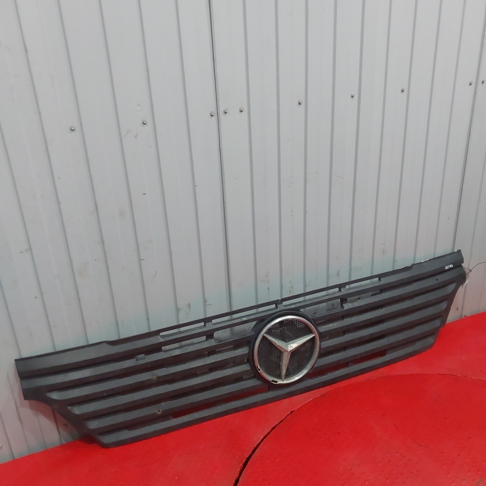 9417511218 MERCEDES Капот, № XF436398, фото 1