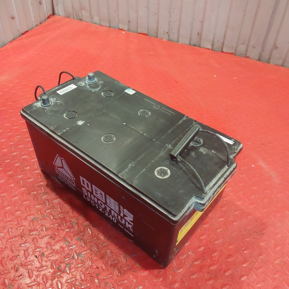 WG9720760007 SITRAK\HOWO Аккумулятор, № XF439097, фото 1