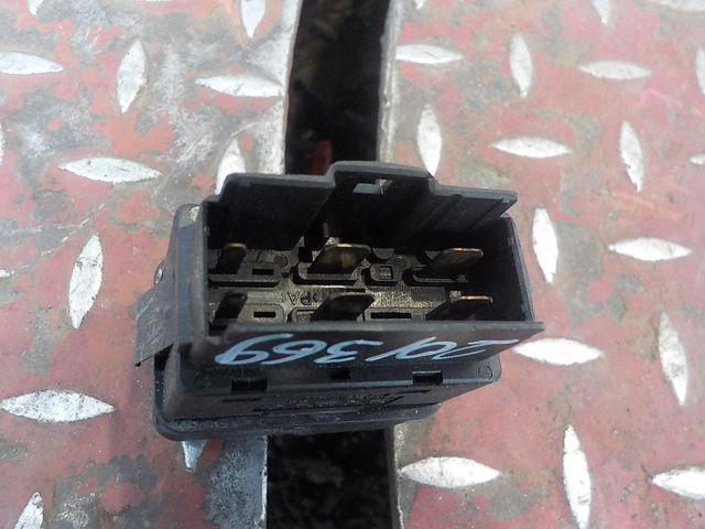 8157761 VOLVO Кнопка, № XF201369, фото 3