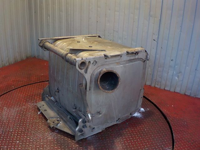 0064900814 MERCEDES Глушитель основной, № XF192732, фото 3