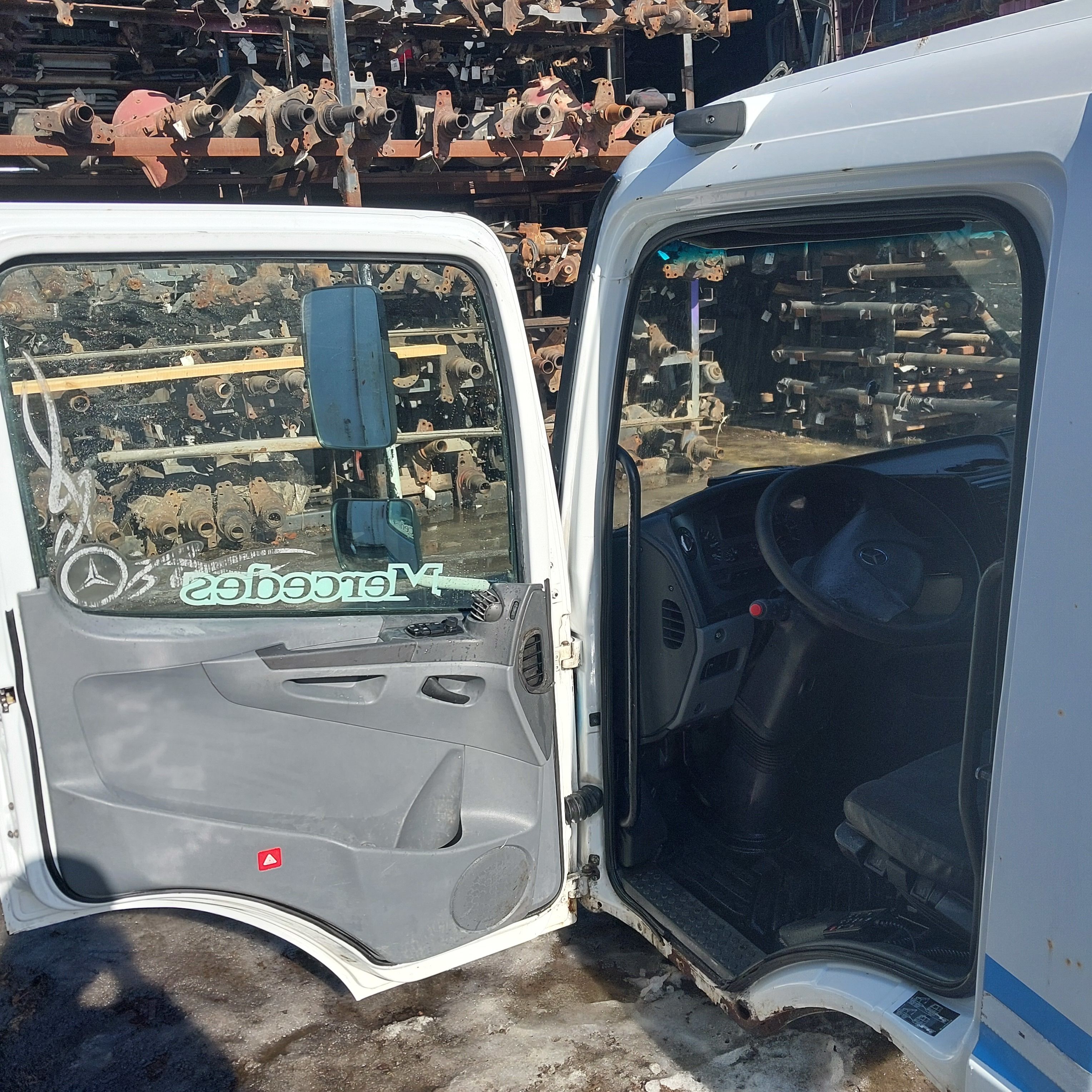 MERCEDES Каркас кабины, № XF437021, фото 9