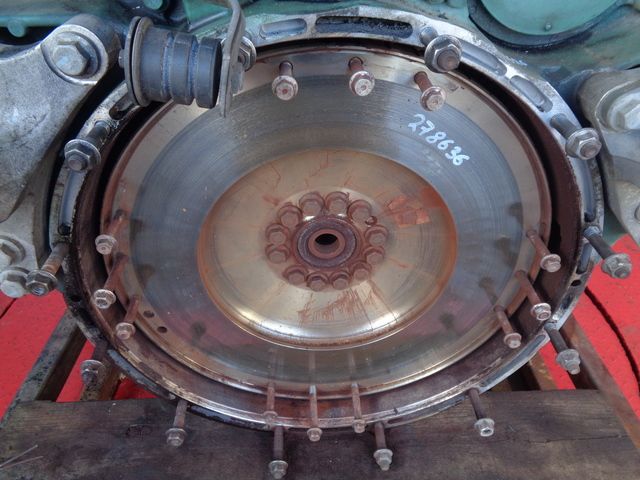 21712935 VOLVO Маховик, № XF278636, фото 1