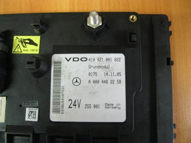 0004462258 MERCEDES Блок предохранителей, № XF10777, фото 4