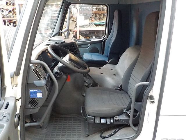 VOLVO Кабина, Day Cab, № XF214891, фото 9