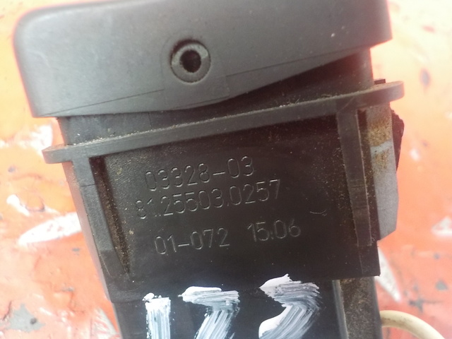 81255250057 MAN Кнопка, № XF221138, фото 4