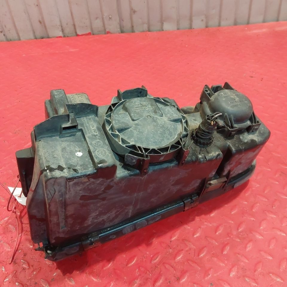 9418205461 MERCEDES Фара правая, № XF438440, фото 4