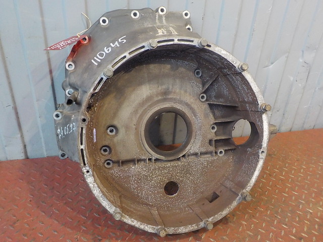 9060100833 MERCEDES Кожух маховика, № XF110645, фото 1