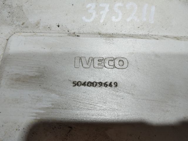 504009649 IVECO Крышка бардачка, № XF375211, фото 4