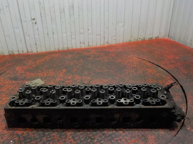 5010477715 RENAULT Головка блока, № XF123391, фото 1