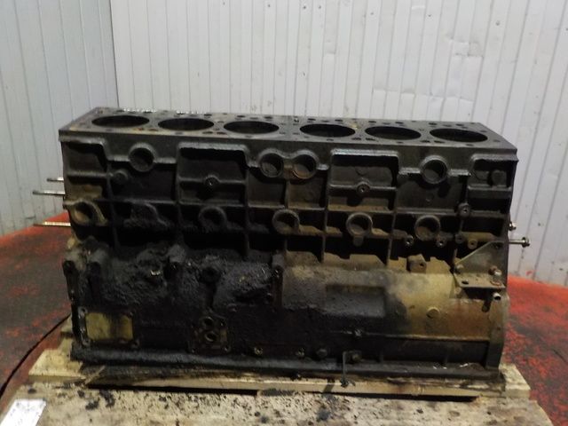 1334563 DAF Блок двигателя, № XF103909, фото 4