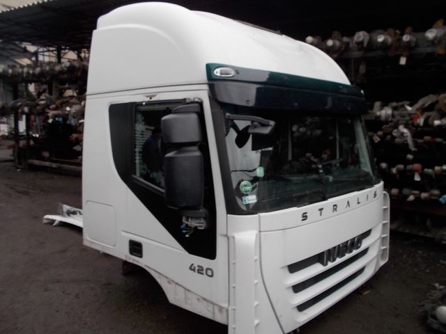 IVECO Кабина, AS, Красный, № XF75629, фото 10