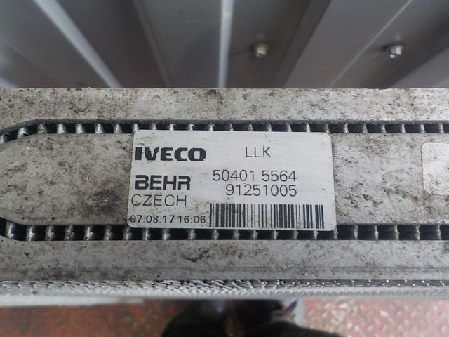 504015564 IVECO Интеркулер, № XF232776, фото 4