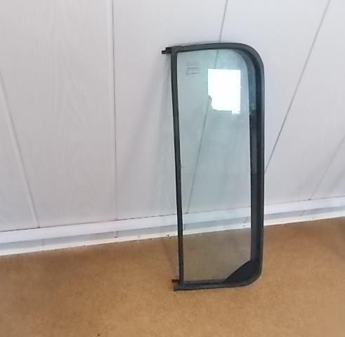 1676965 DAF Стекло боковое, № XF489431, фото 1