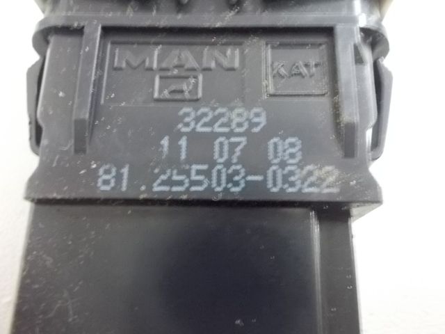 81255030254 MAN Кнопка, № XF70833, фото 3