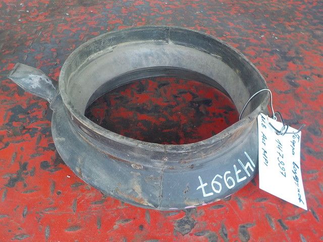 9425280382 MERCEDES Гофра воздуховода, № XF147997, фото 1