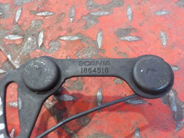 1864516 SCANIA Кронштейн кулисы, № XF331945, фото 4