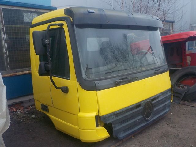 9416002005 MERCEDES Каркас кабины, № XF125599, фото 2