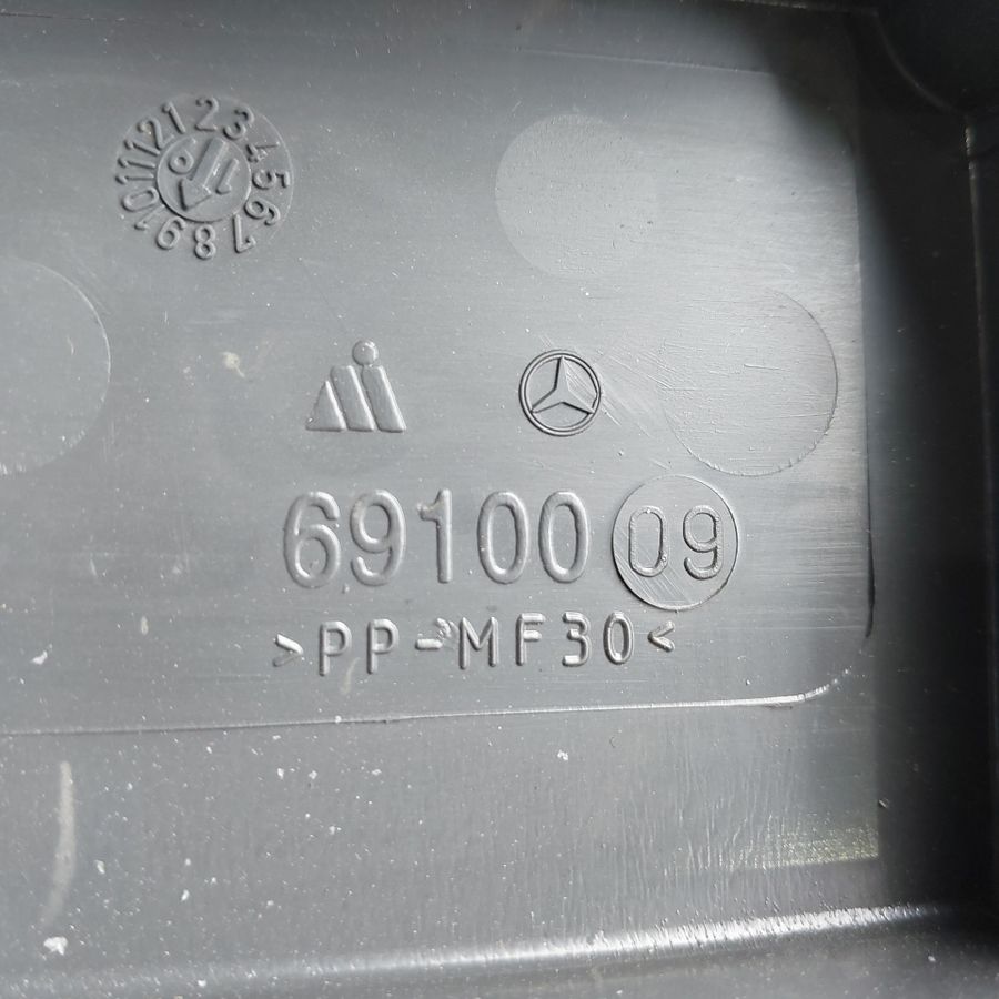 0008430564 MERCEDES Крышка бардачка, № XF424544, фото 5