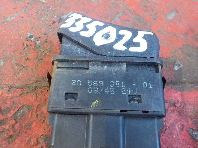 20569981 VOLVO Кнопка, № XF335025, фото 4