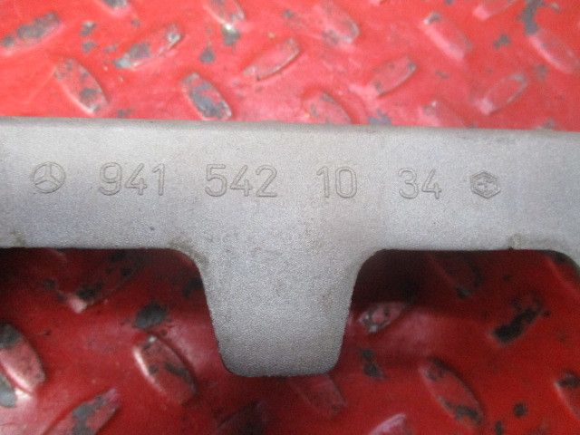 9415421034 MERCEDES Кронштейн электропроводки, № XF197747, фото 3