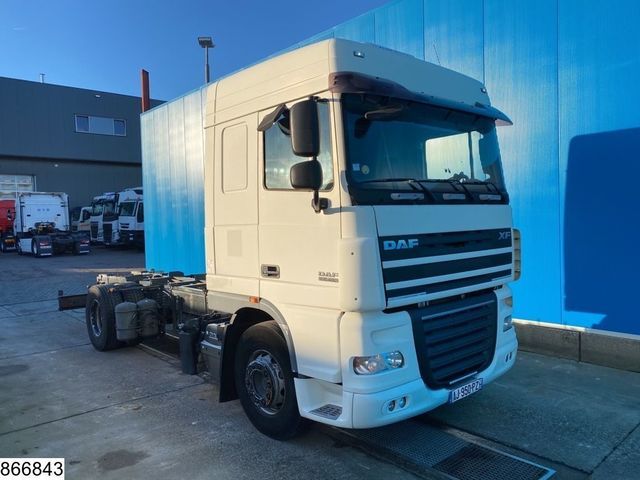 DAF XF105 2010-2015, 2010 года, автомобиль в разборе