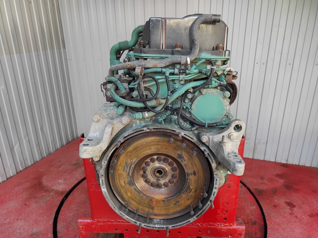 21286037 VOLVO Двигатель, D13C, 420 hp, Euro5, № XF348132, фото 4