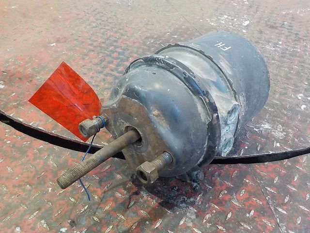 20533196 VOLVO Энергоаккумулятор, № XF230610, фото 1