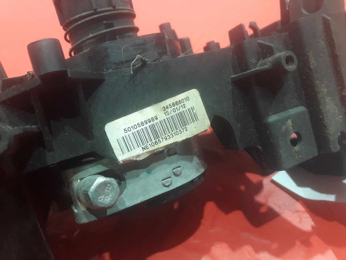5010589989 RENAULT Кронштейн подрулевых переключателей, № XF412753, фото 4