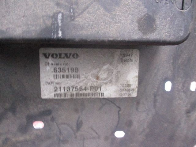 20527318 VOLVO Ящик АКБ, № XF200761, фото 4