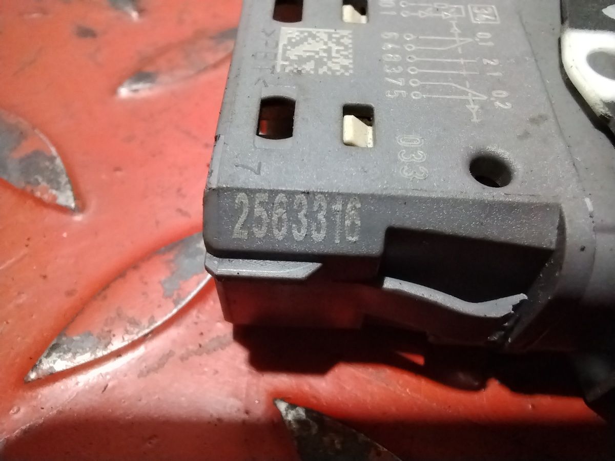 2563316 SCANIA Кнопка, № XF398193, фото 6
