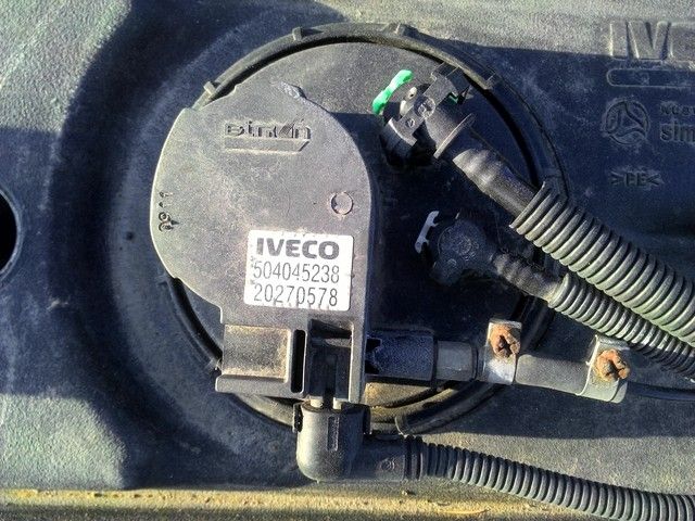 504288456 IVECO Бак топливный, № XF63077, фото 1