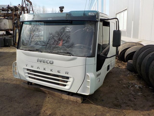 IVECO Кабина, MLL Низкая, № XF162859, фото 3