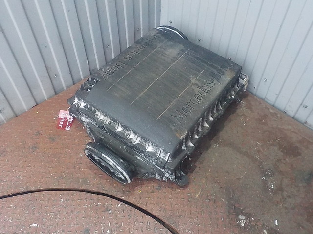 0180942902 MERCEDES Корпус воздушного фильтра, № XF125795, фото 4