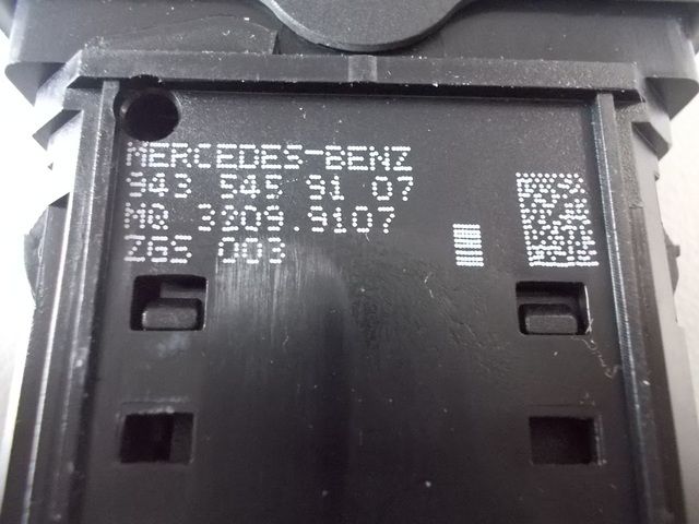 9435456107 MERCEDES Кнопка, № XF48778, фото 3