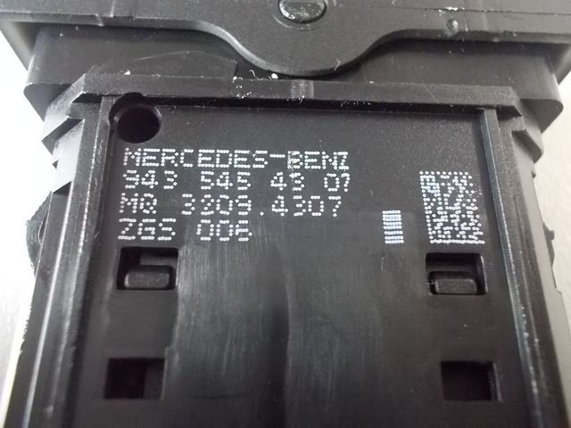 9435456107 MERCEDES Кнопка, № XF48773, фото 3