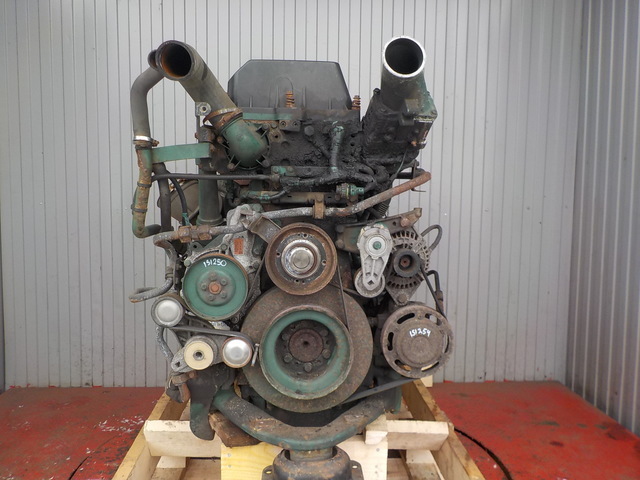 20773673 VOLVO Двигатель, D13A, 440 hp, Euro5, № XF153151, фото 1