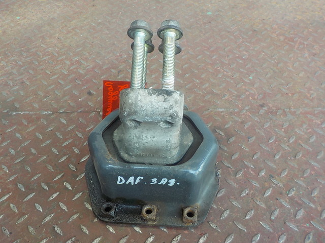 1378589 DAF Подушка двигателя, № XF137507, фото 2