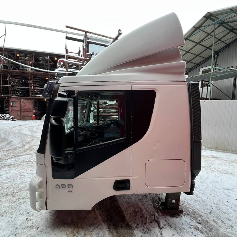 IVECO Кабина, AT, № XF436906, фото 2