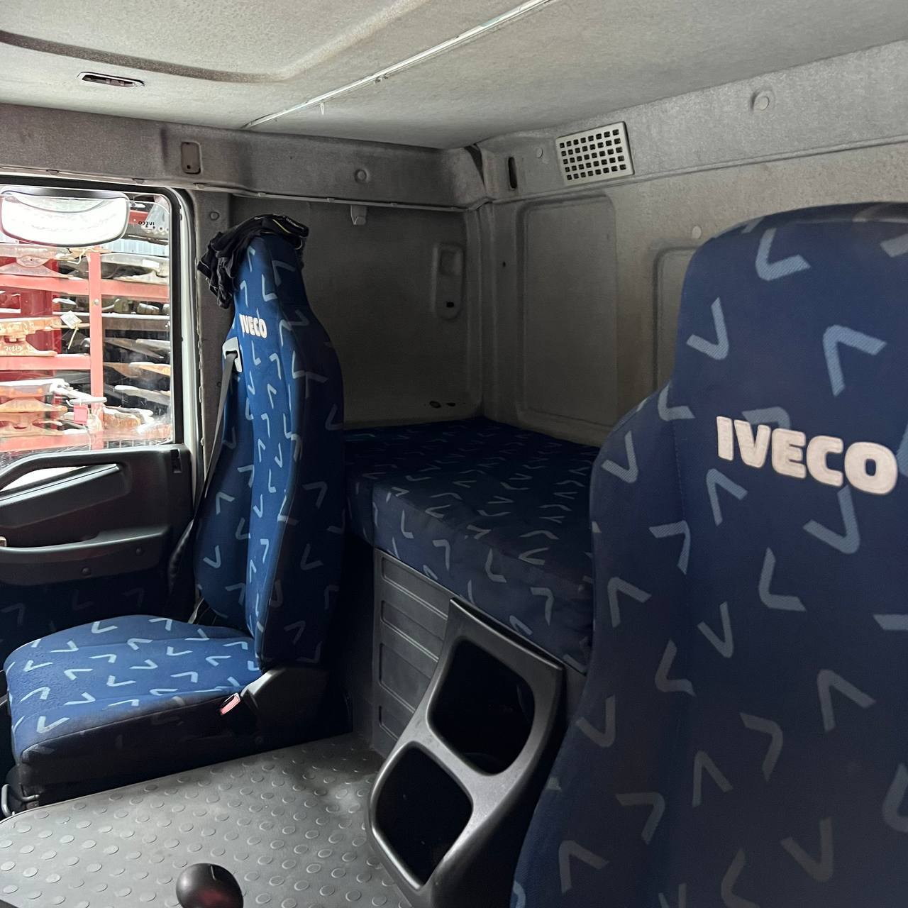 IVECO Кабина, AT, № XF436906, фото 13
