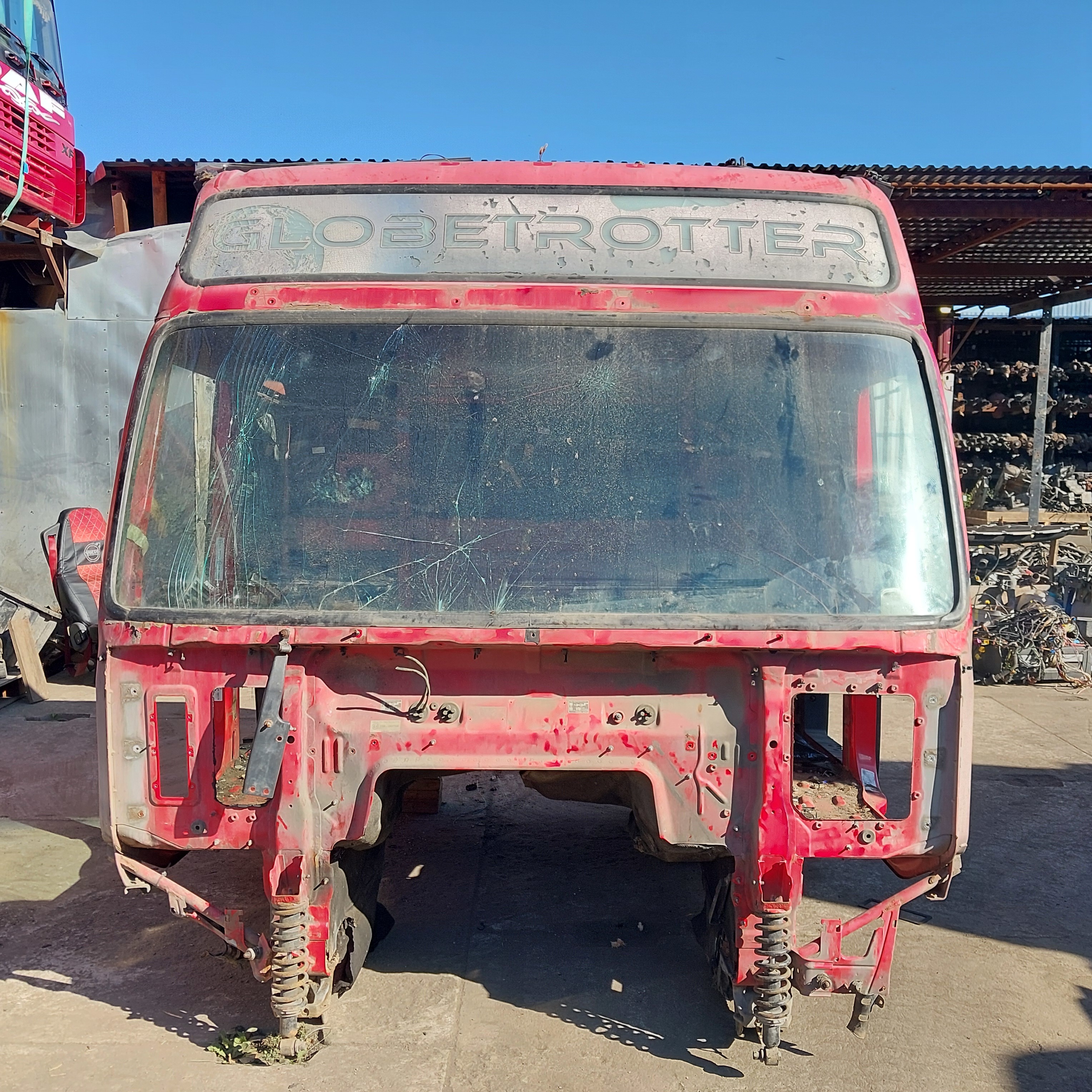 VOLVO Каркас кабины, № XF481752, фото 8