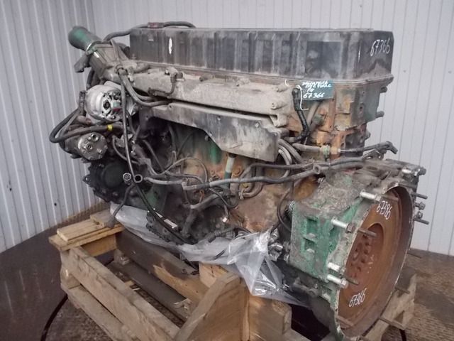 VOLVO Двигатель, D12C, № XF67366, фото 4