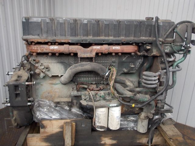VOLVO Двигатель, D12C, № XF67366, фото 7