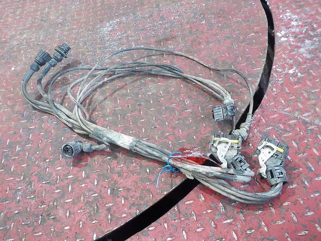 0008202913 MERCEDES Электропроводка фары, № XF269136, фото 3